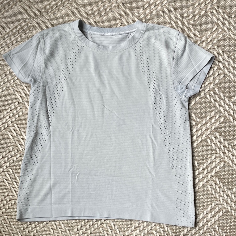 Lululemon white Short Sleeve Athletic Top